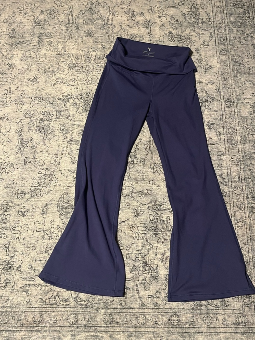 NWOT Yogalicious yoga flair pants